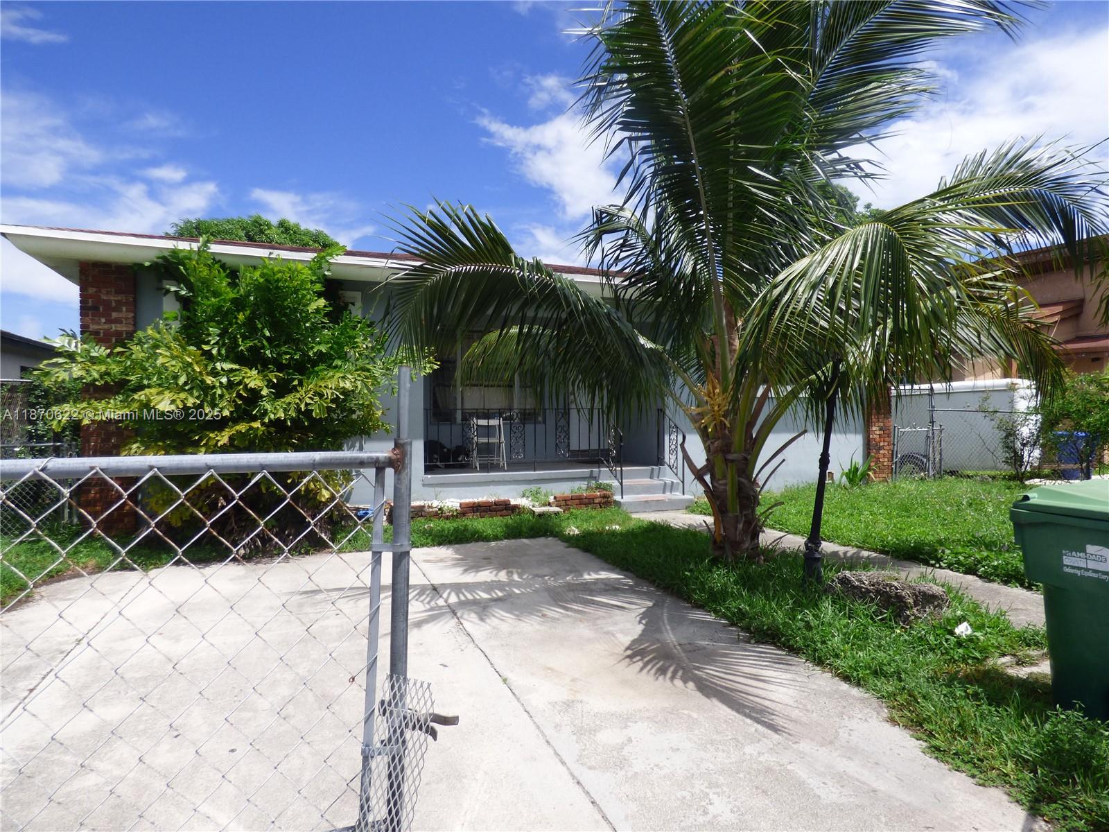 T L JOHNSON SUB IN SW1/4 - Residential