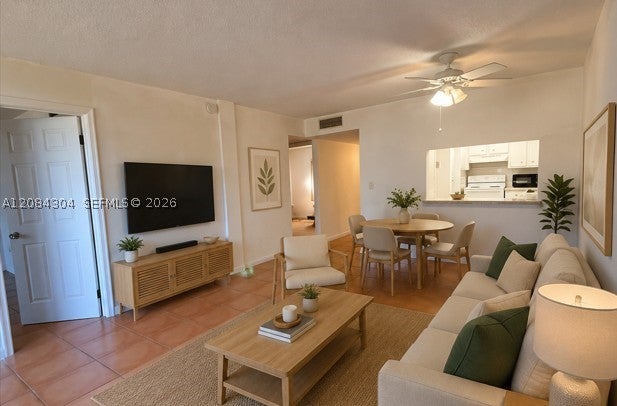 10000 NW 80 Ct 2537
