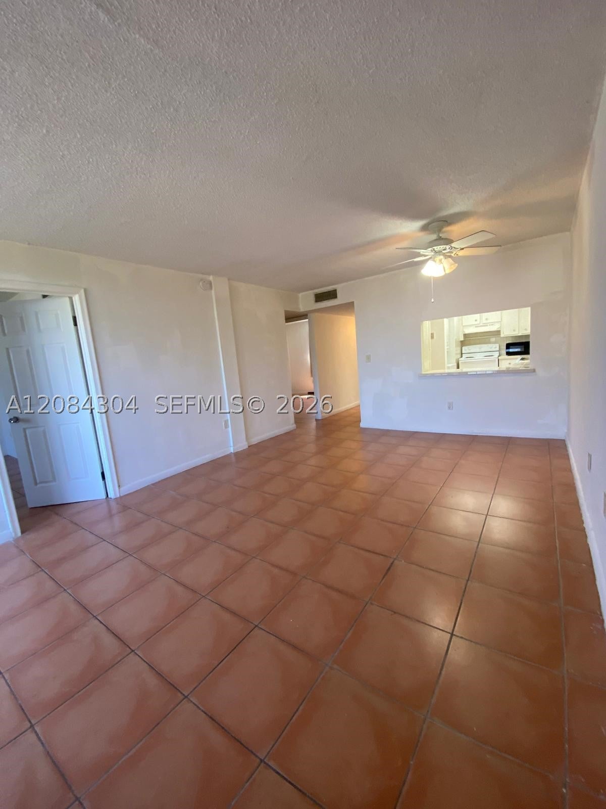 10000 NW 80 Ct 2537