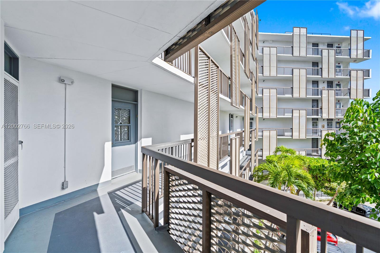 BISCAYA III CONDO - Residential