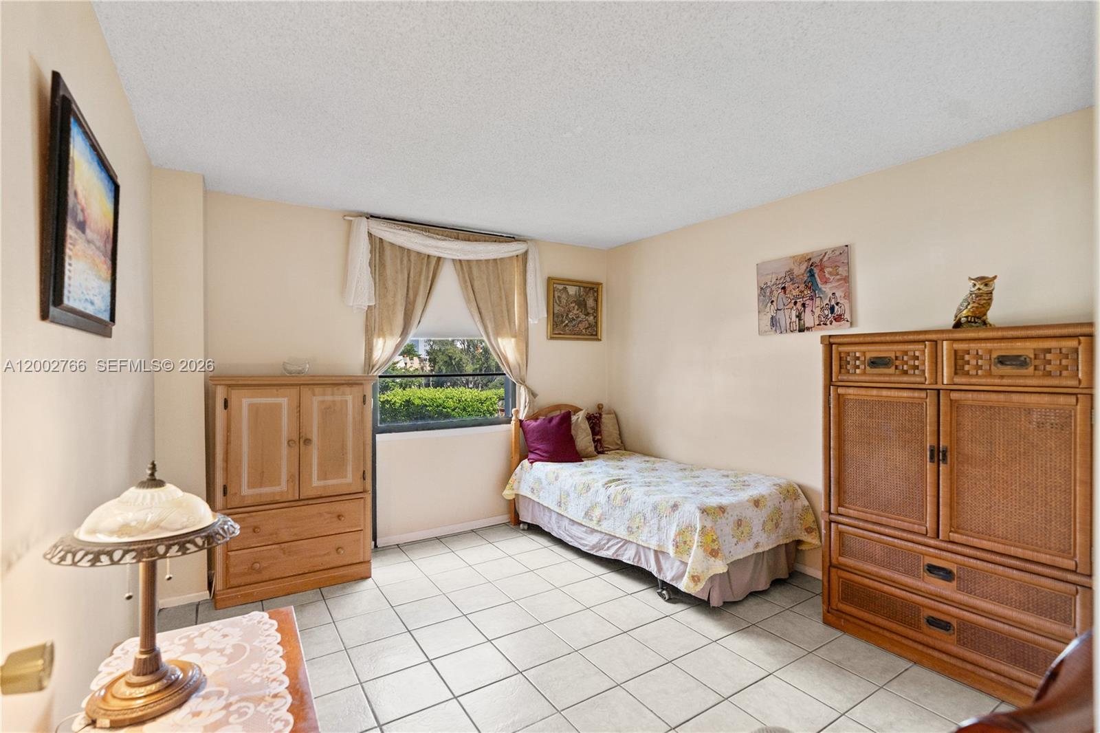 BISCAYA III CONDO - Residential