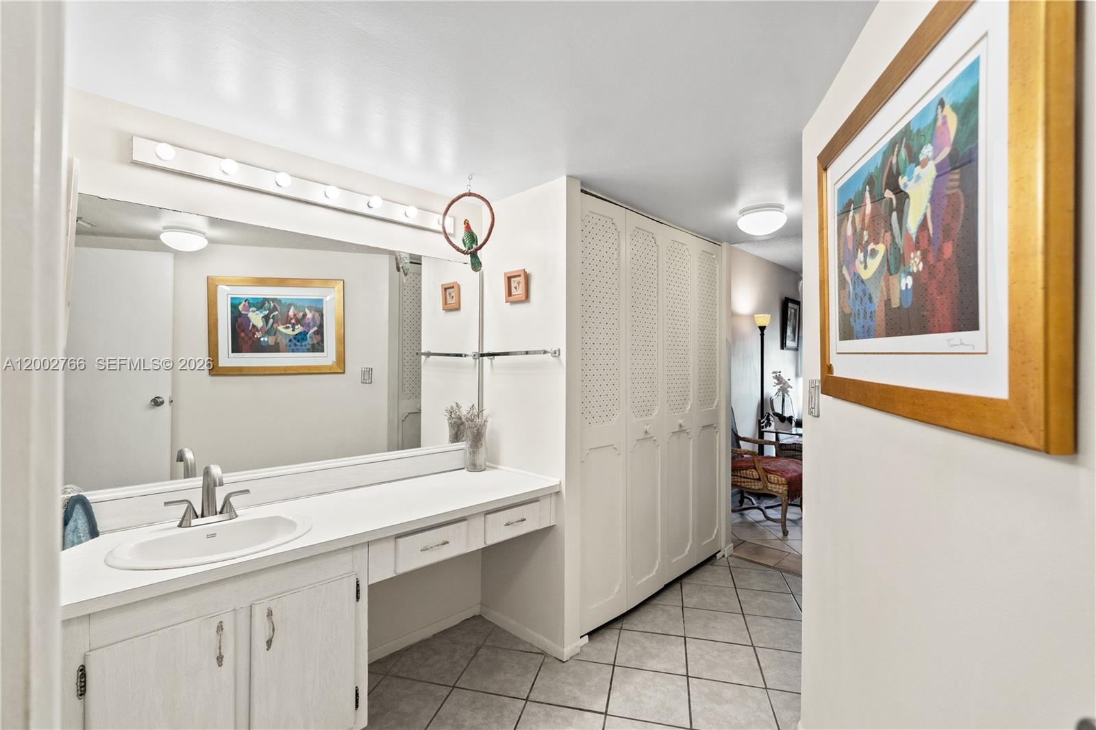 BISCAYA III CONDO - Residential