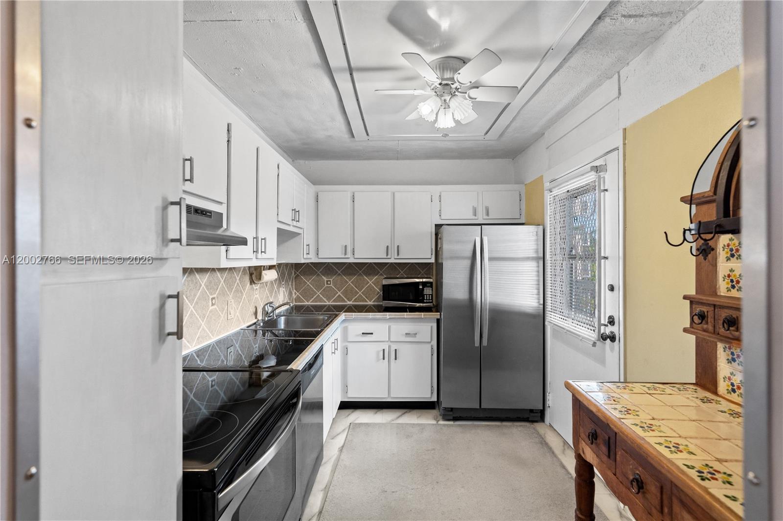 BISCAYA III CONDO - Residential