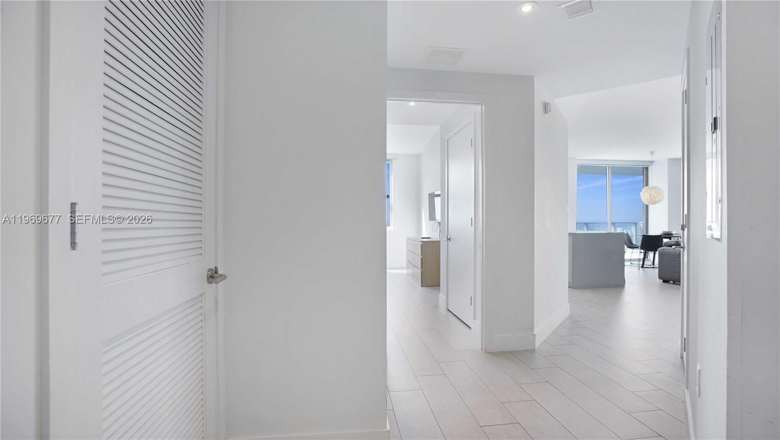 4010 SOUTH OCEAN CONDO - Residential