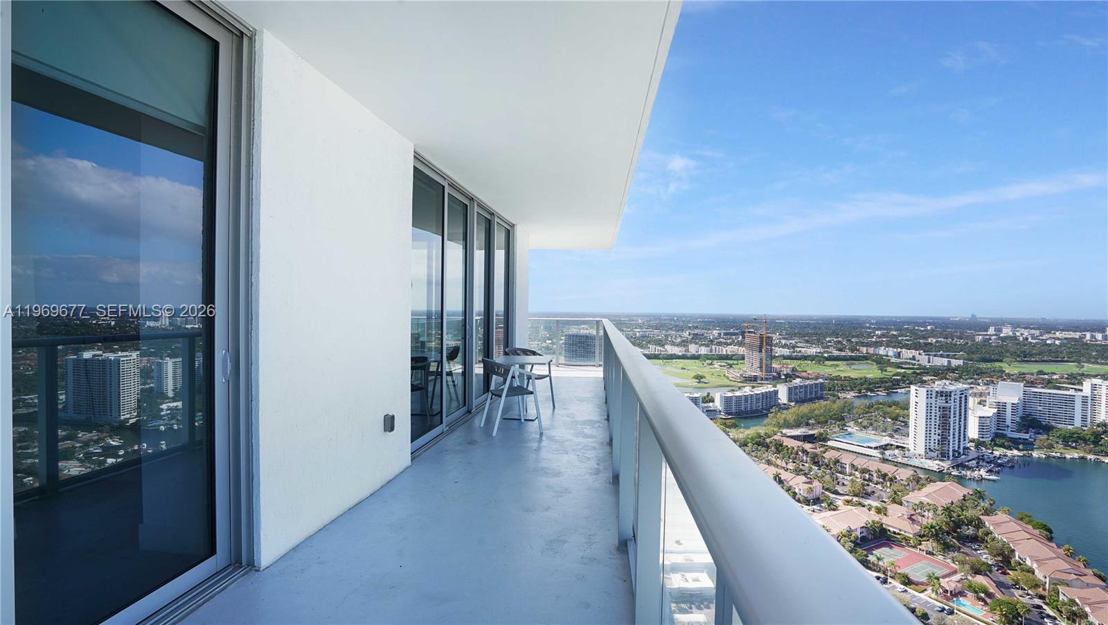 4010 S Ocean Dr T4002