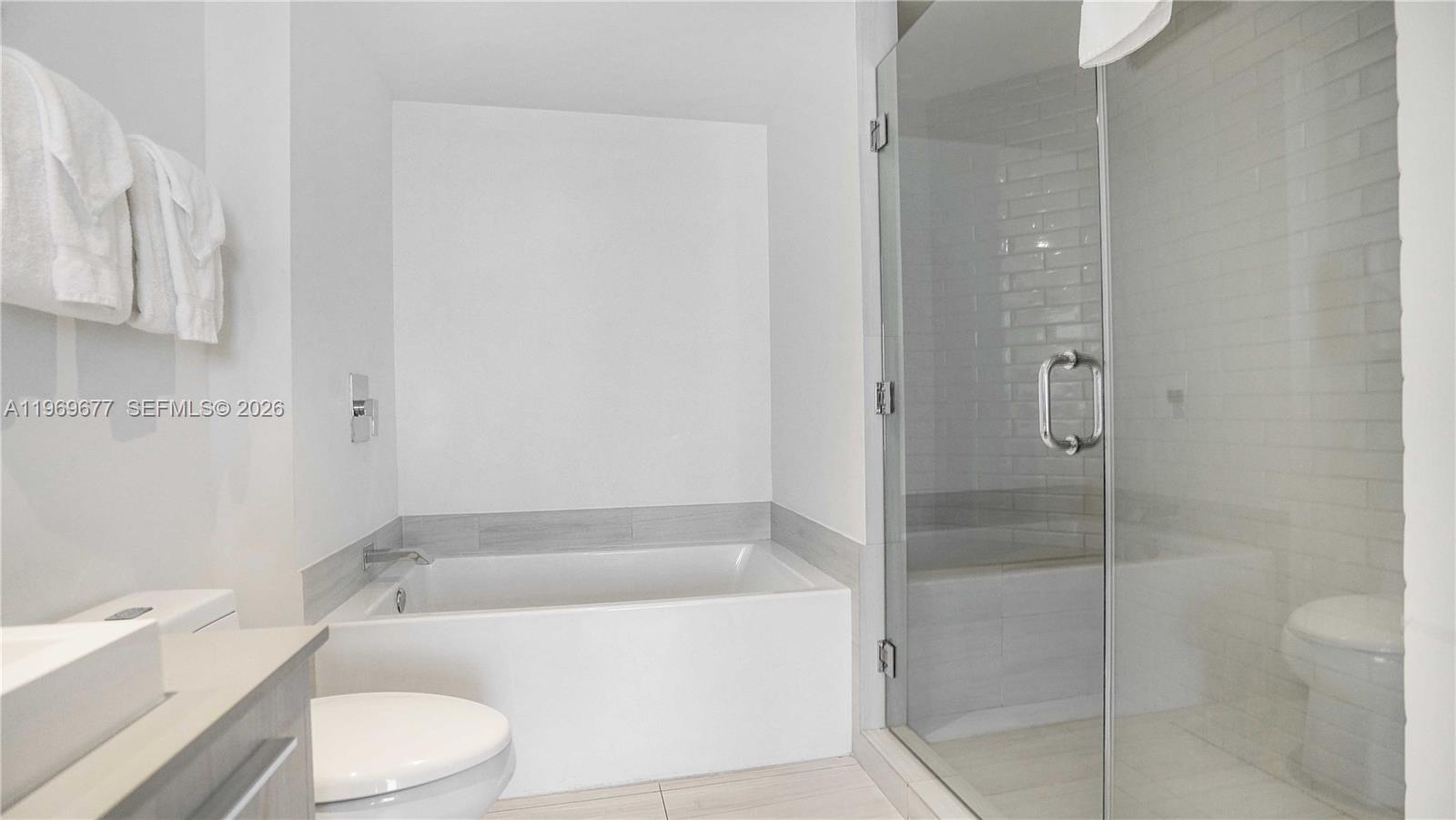 4010 SOUTH OCEAN CONDO - Residential