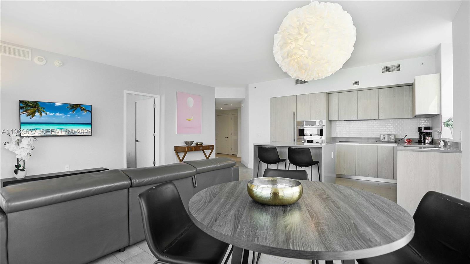 4010 SOUTH OCEAN CONDO - Residential