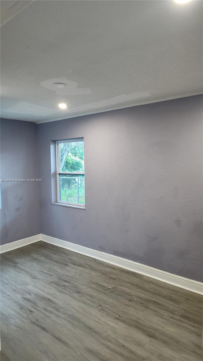 RIVIERA BEACH HEIGHTS ADD - Residential Lease