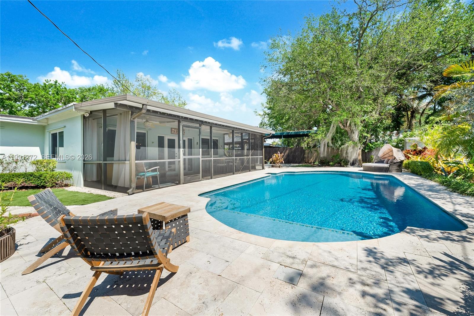 HEFTLER HOMES SUNSET PARK - Residential