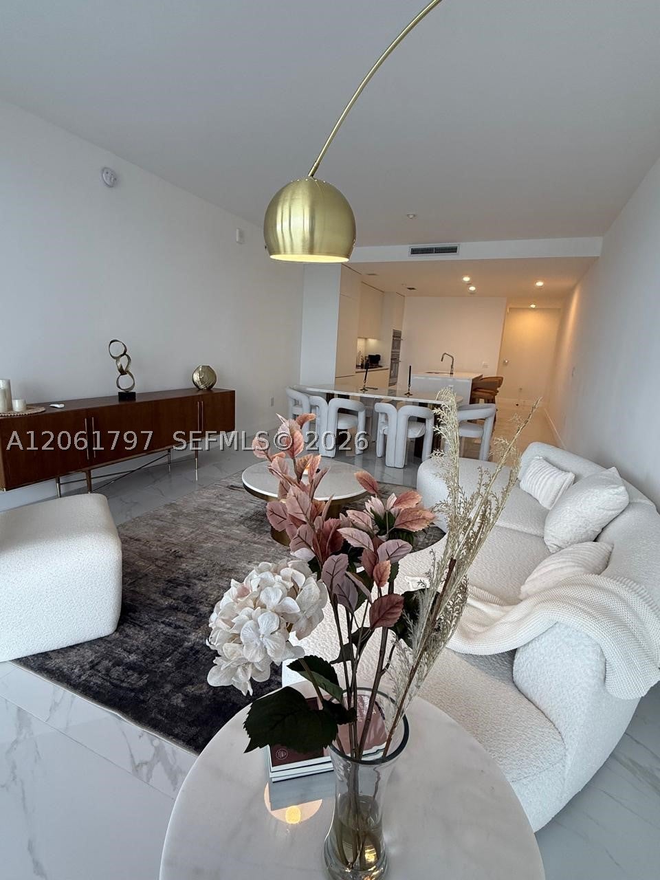 700 NE 24th St 2205