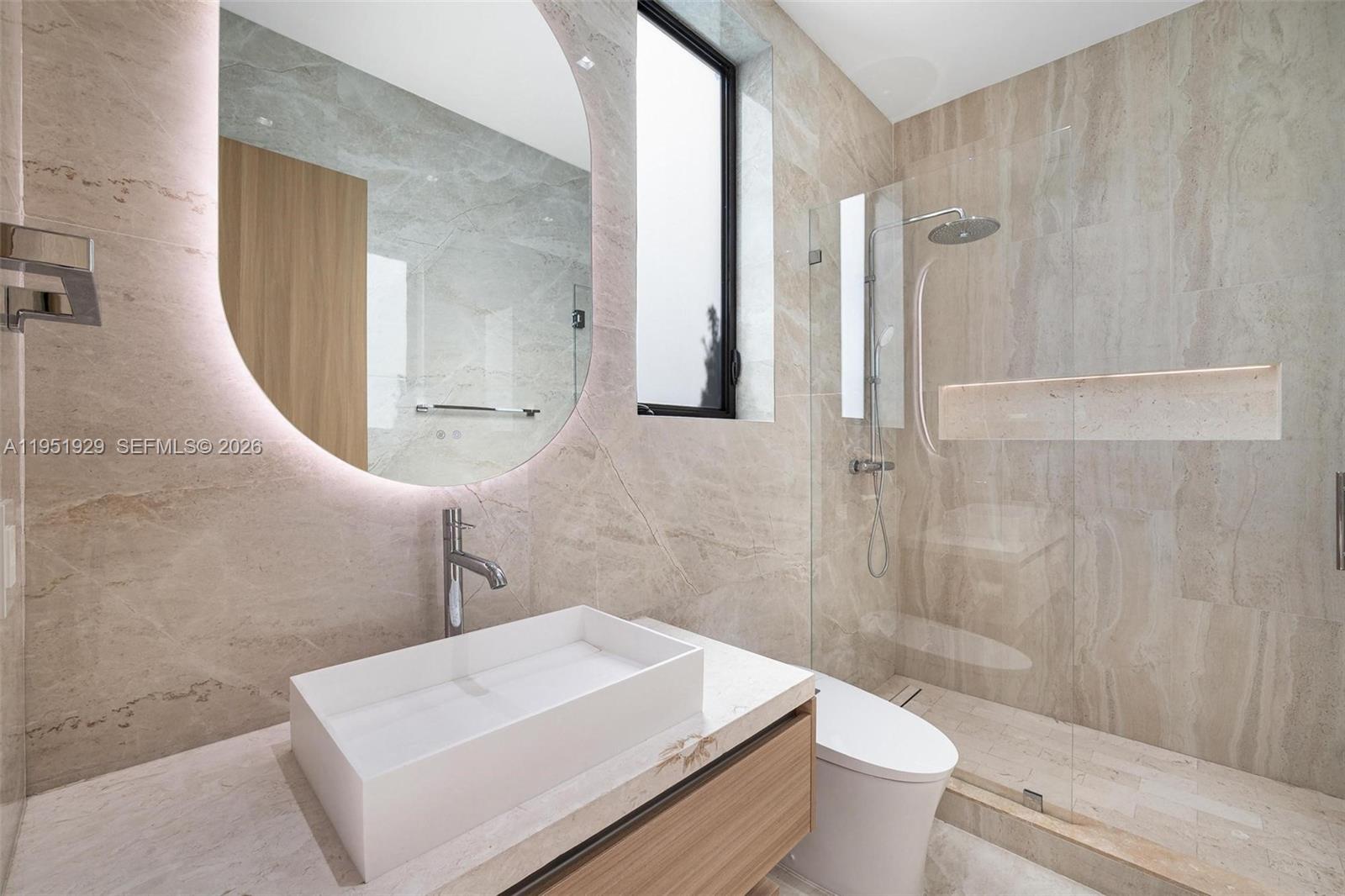 HOLLEMAN PARK PB 8-23 - Residential