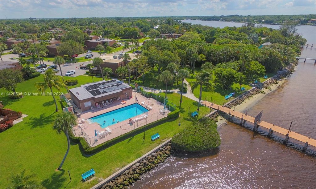 Photo of 825 Center St #53B, Jupiter, FL 33458 (MLS # A11428505)