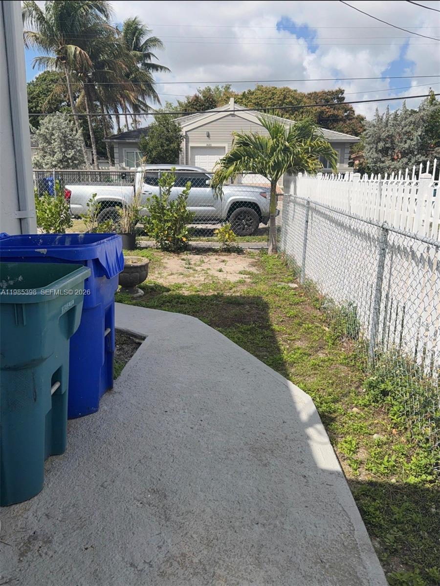 KEW GARDENS - Residential Lease