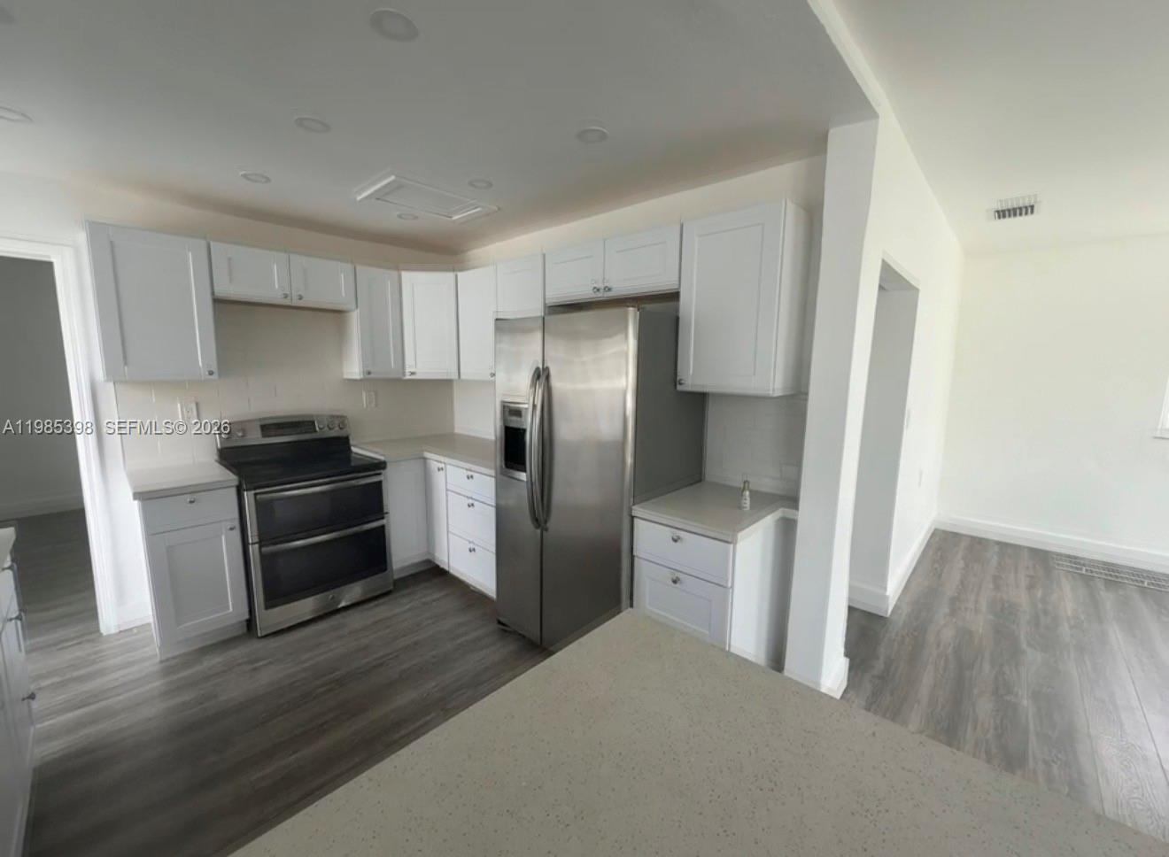 KEW GARDENS - Residential Lease