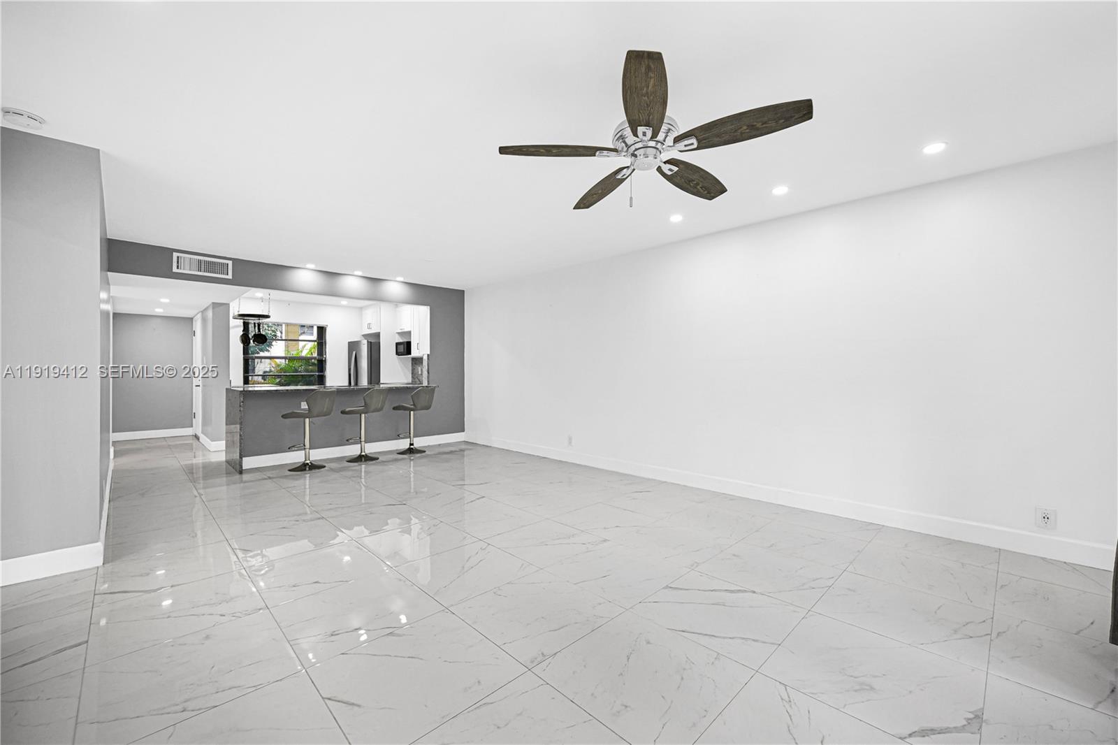 CYPRESS PARK CONDO - Residential