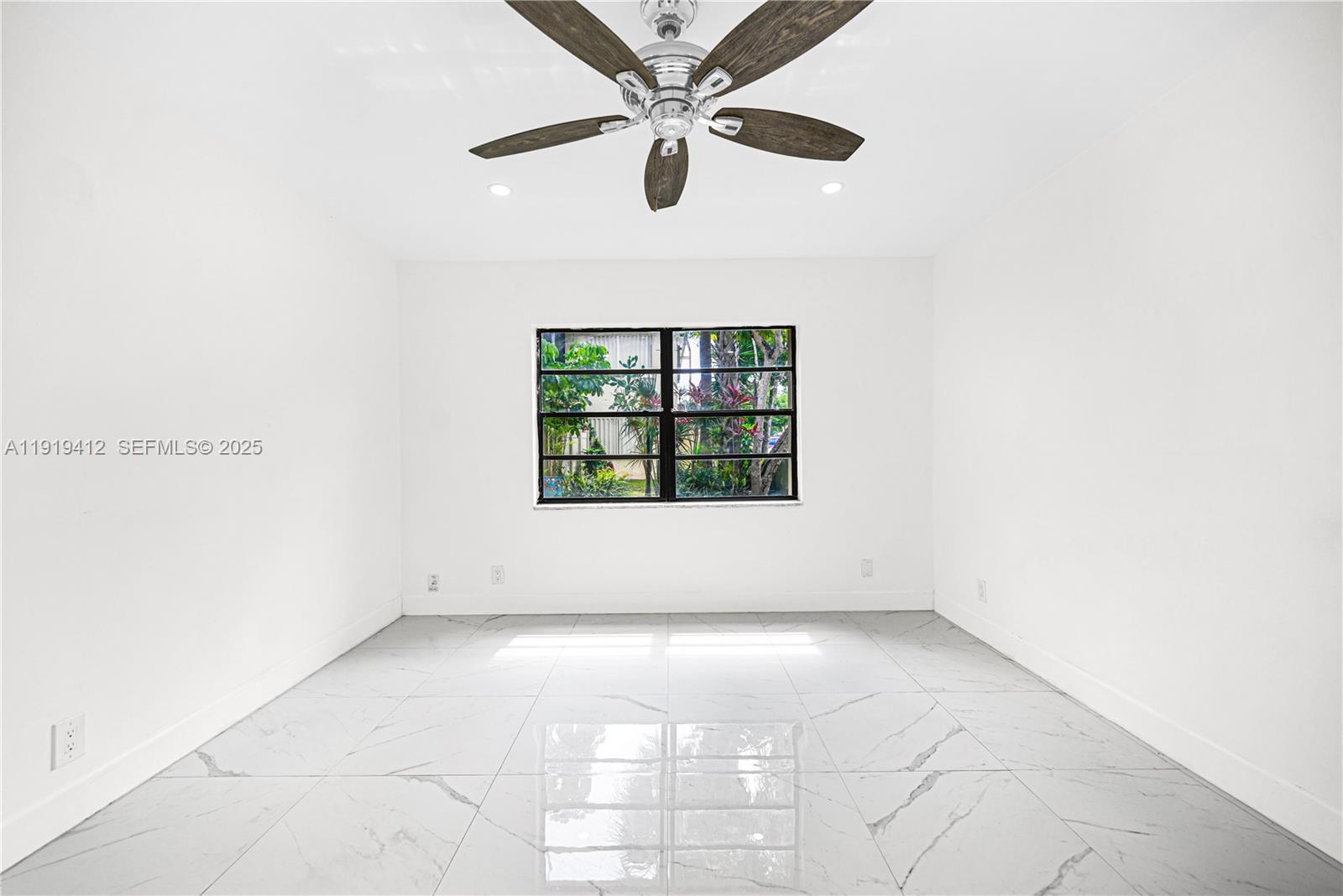 CYPRESS PARK CONDO - Residential