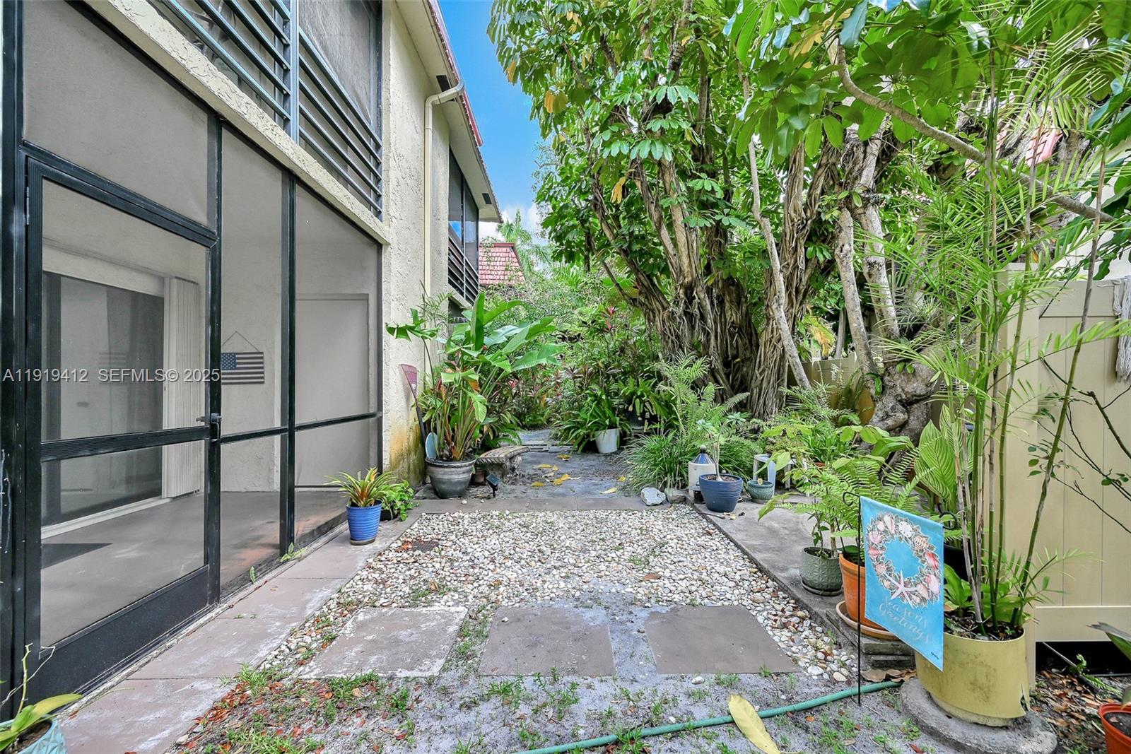 CYPRESS PARK CONDO - Residential