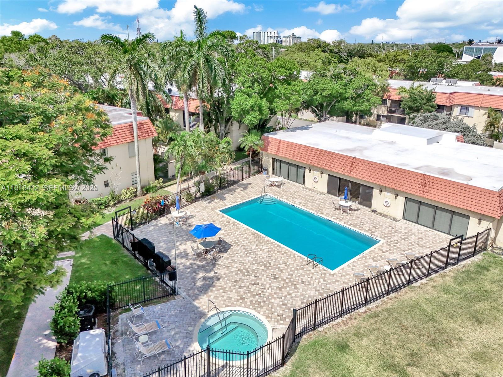 CYPRESS PARK CONDO - Residential