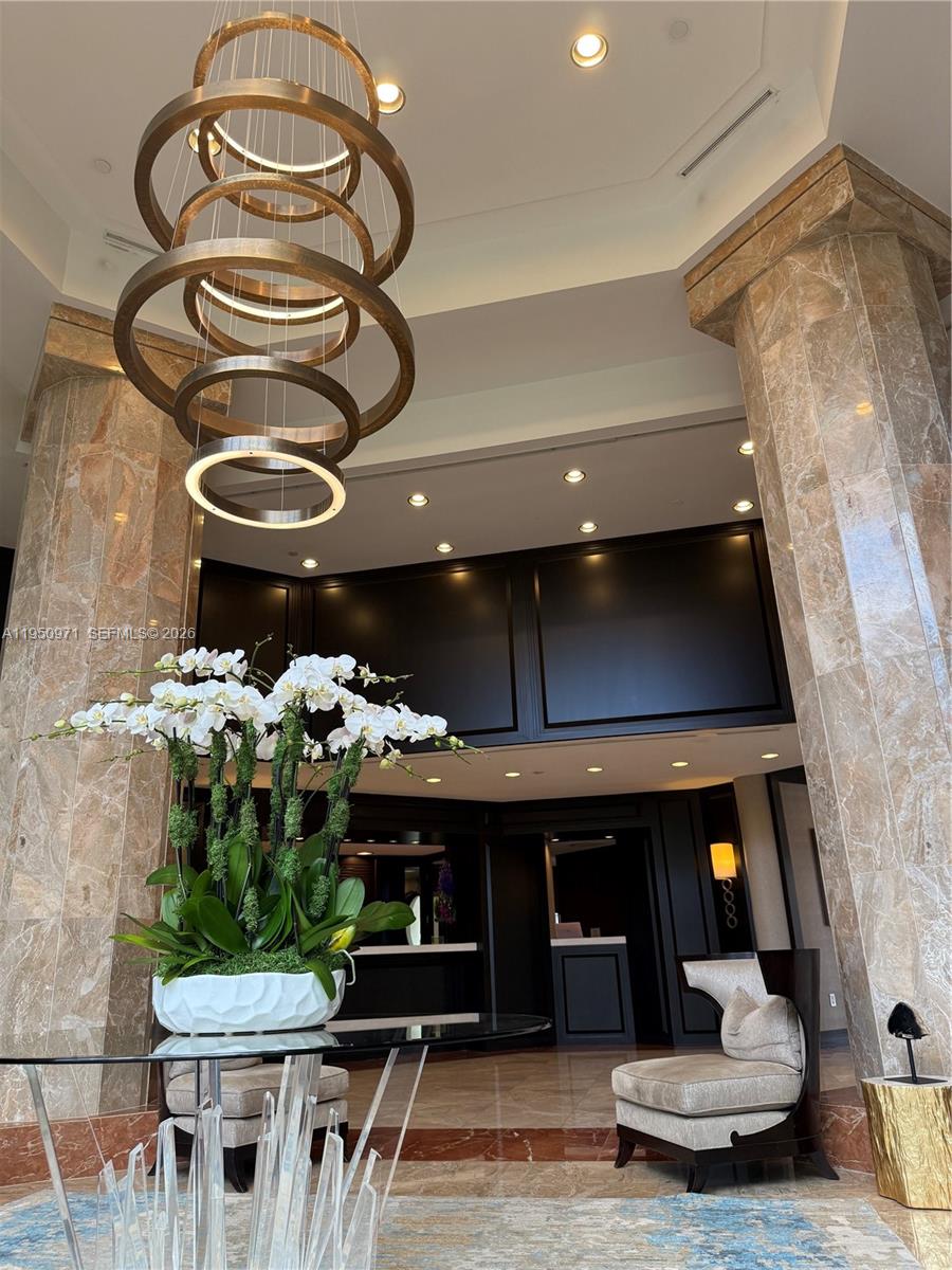 4000 ISL BLVD WILLIAMS IS - Residential