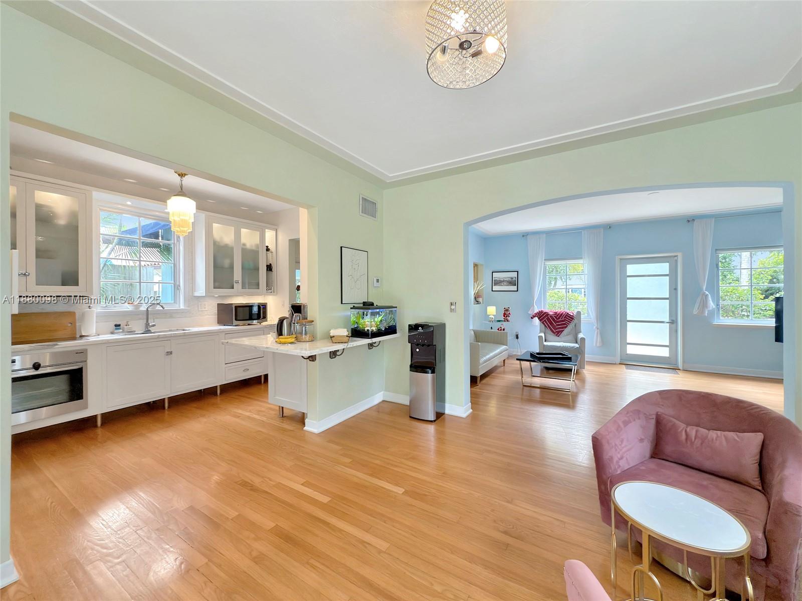 BAYSHORE UNIT NO 3 - Residential