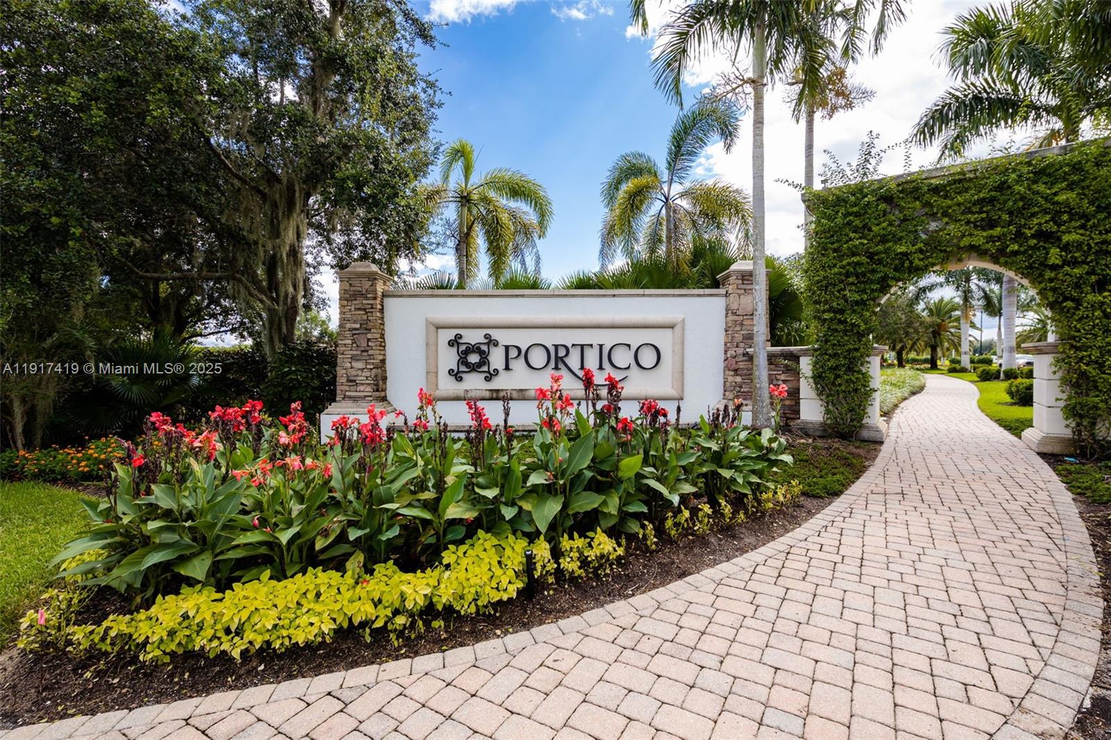 PORTICO - Residential