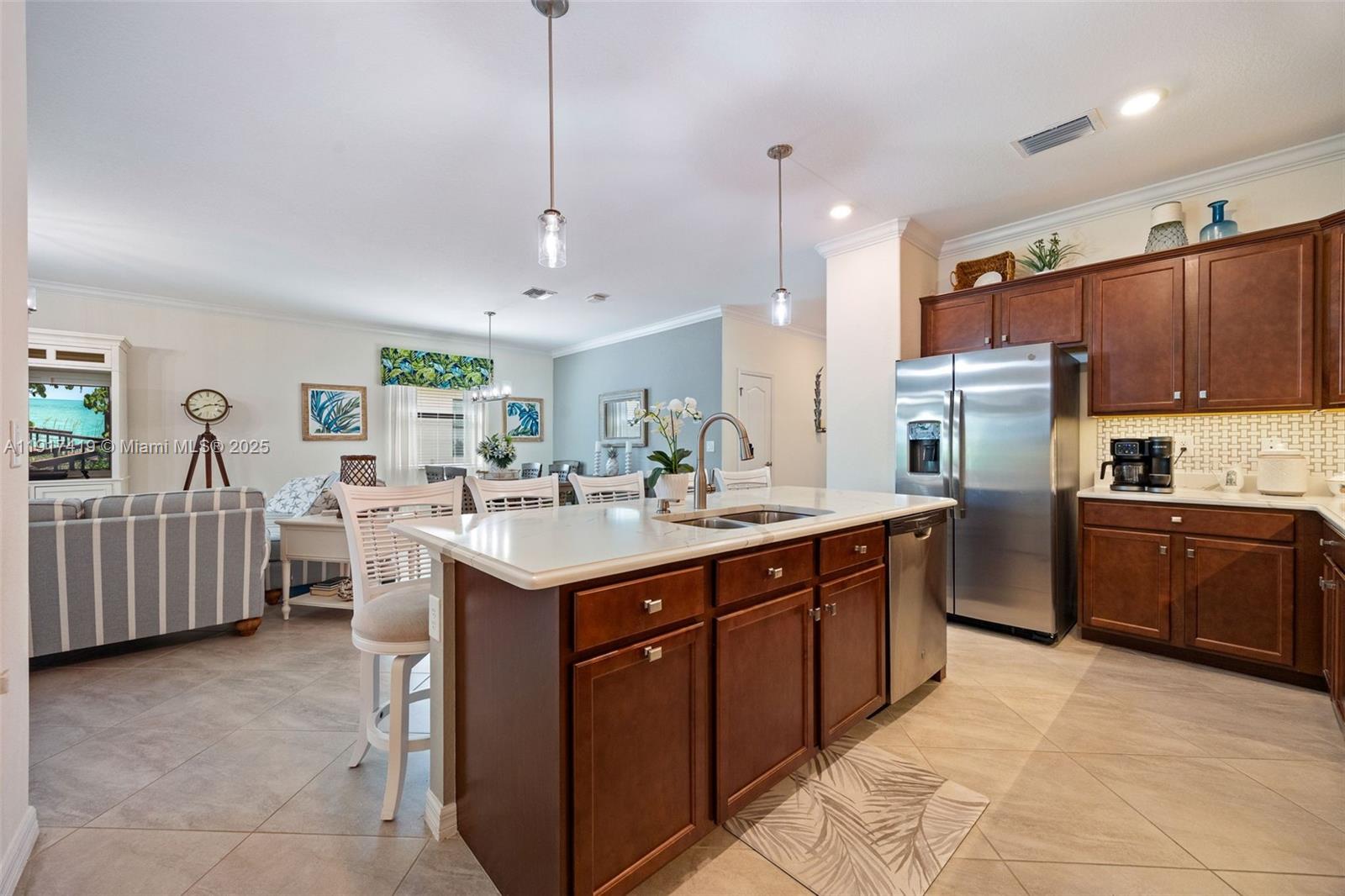 PORTICO - Residential