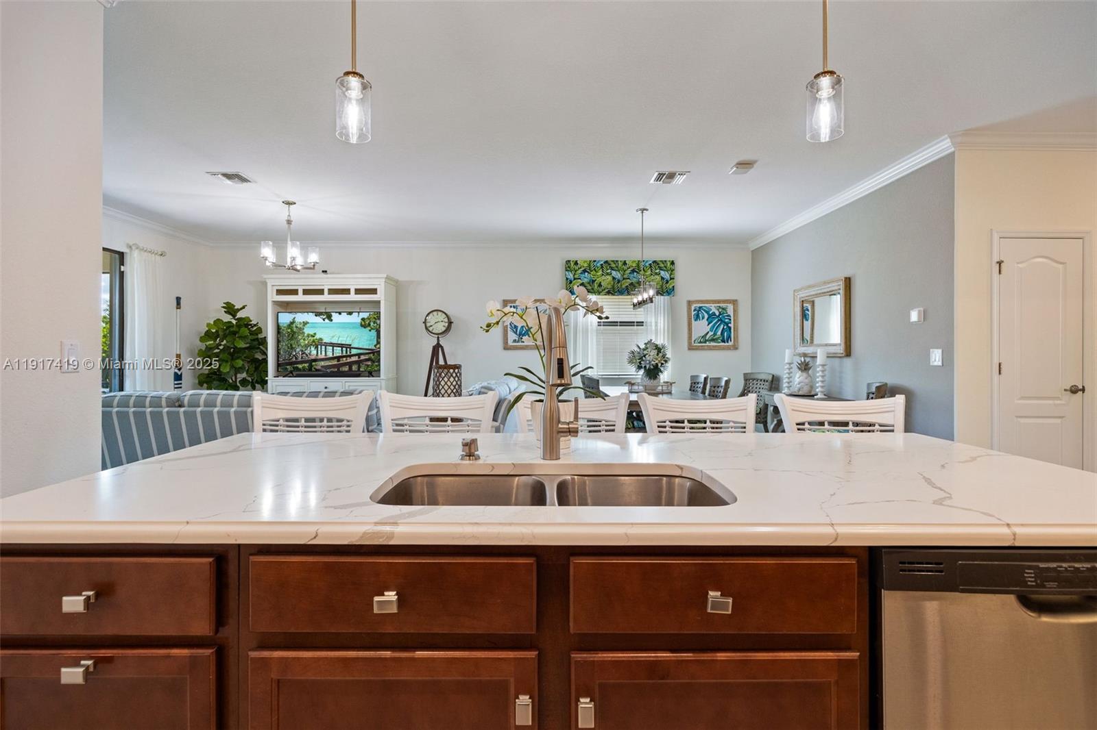 PORTICO - Residential