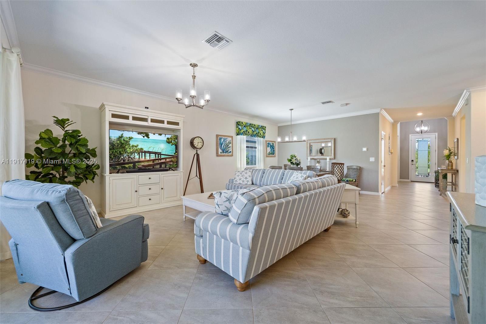 PORTICO - Residential