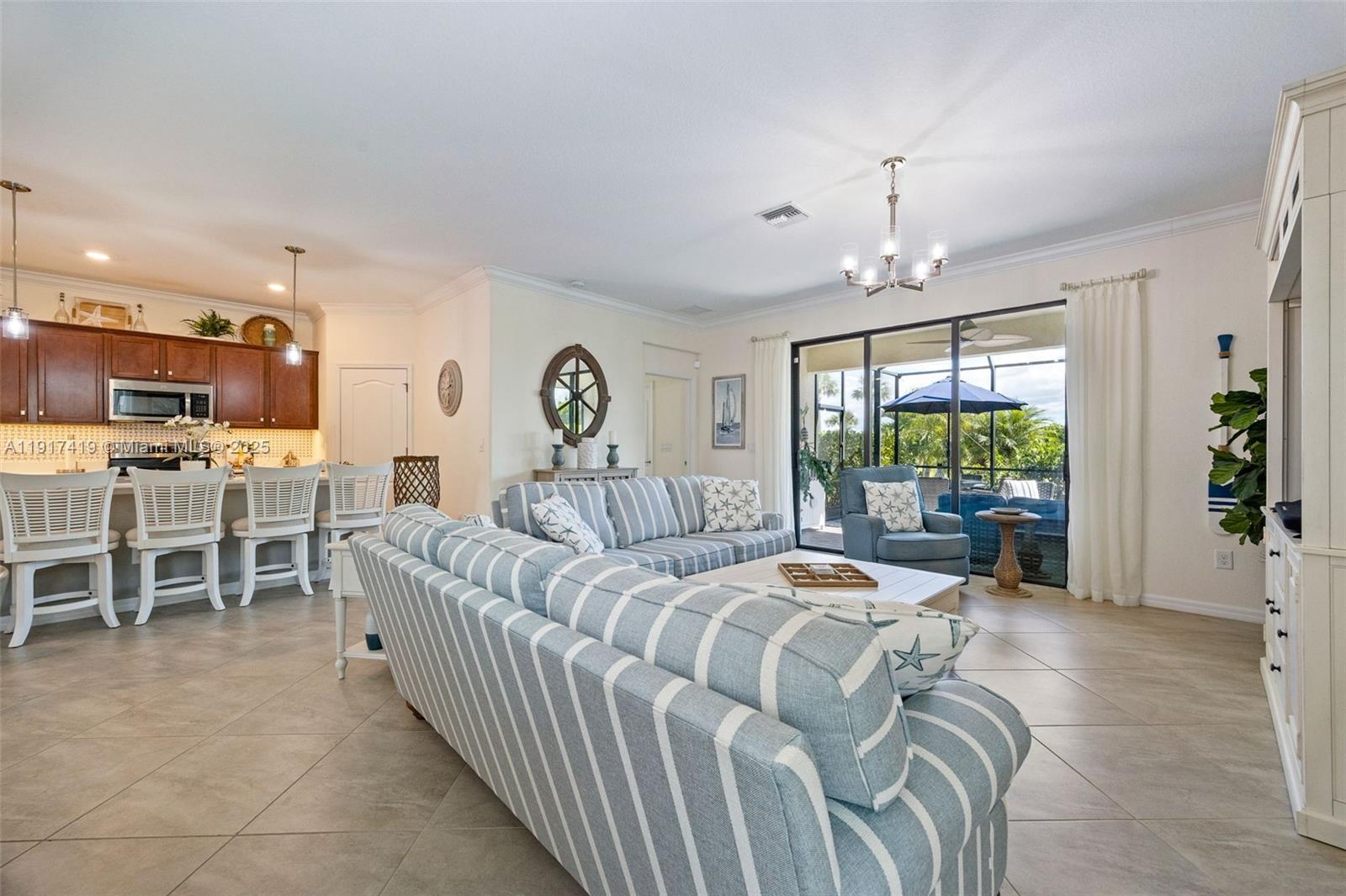 PORTICO - Residential