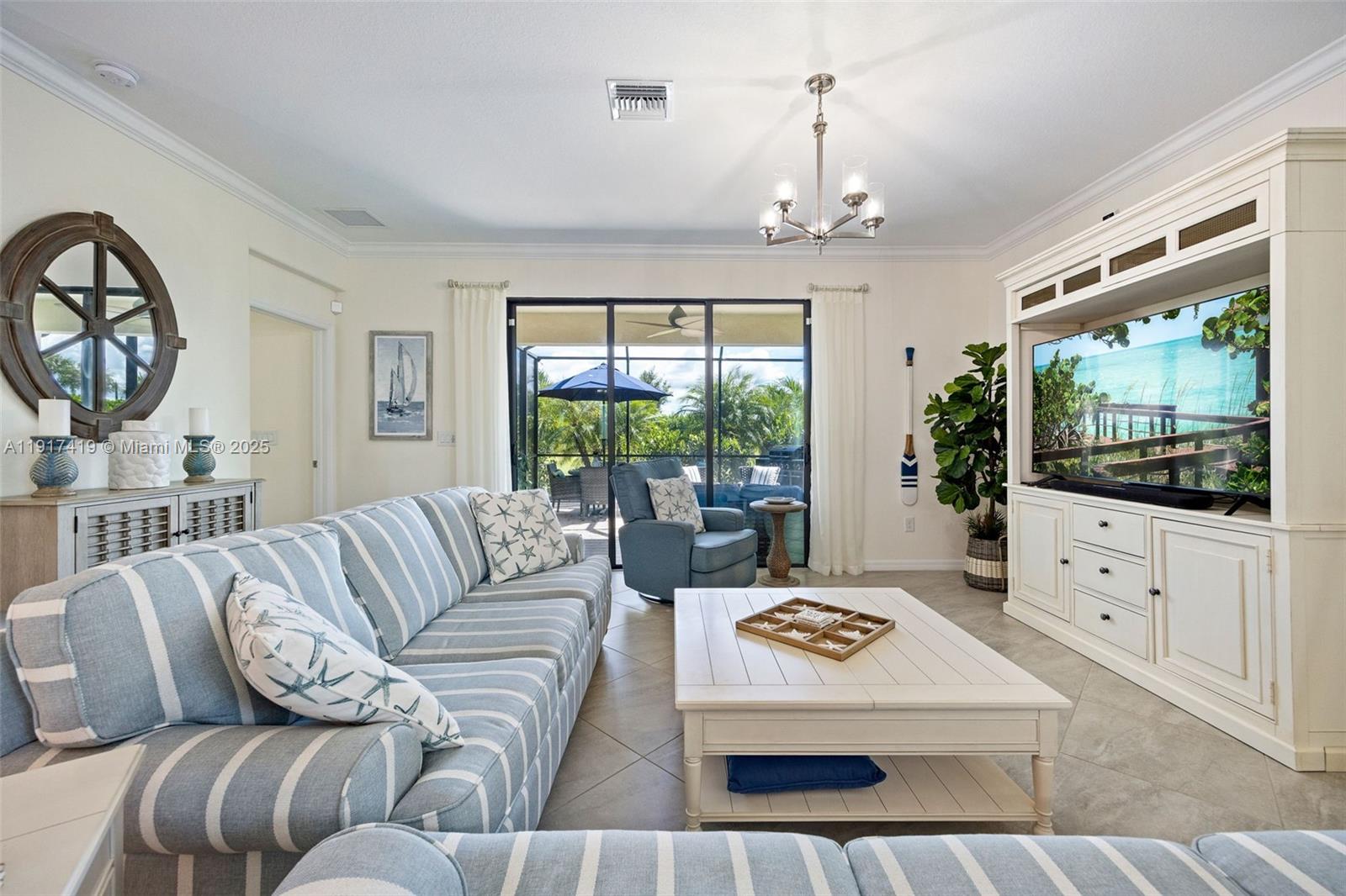 PORTICO - Residential