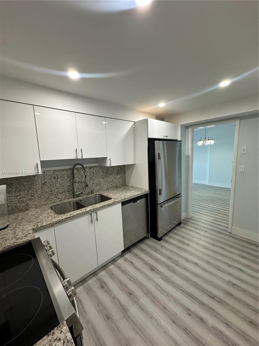 COASTAL TOWERS CONDO - Residential Lease