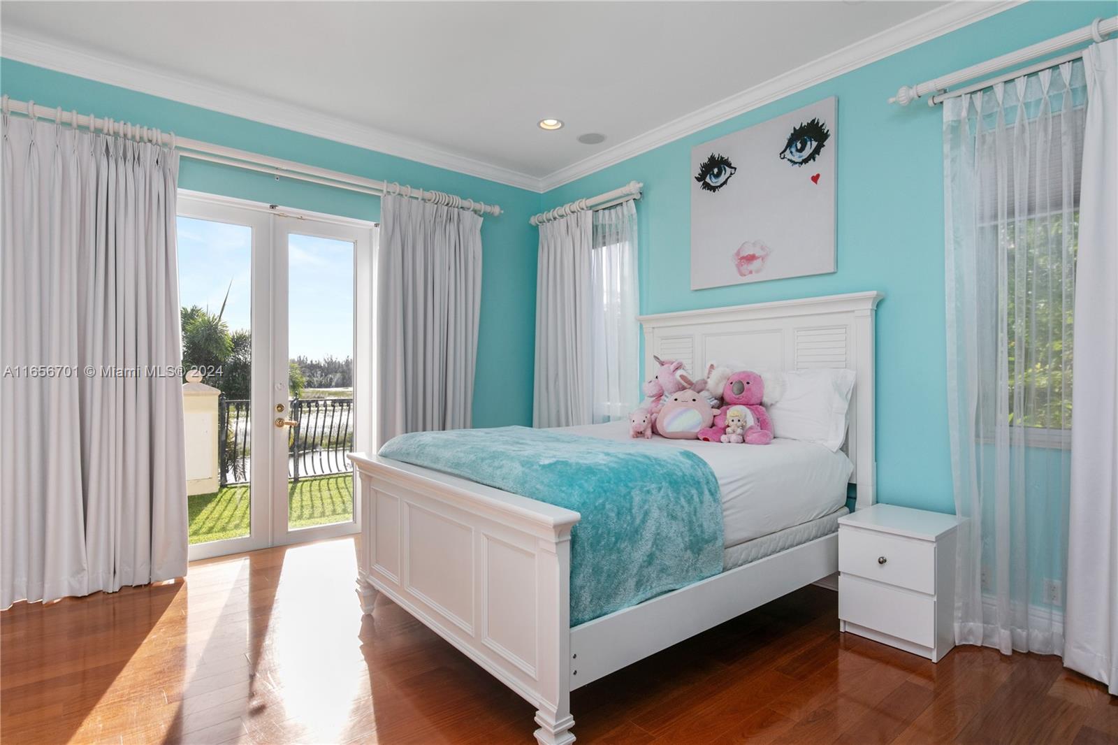ESTATES OF SWAN LAKE - Residential