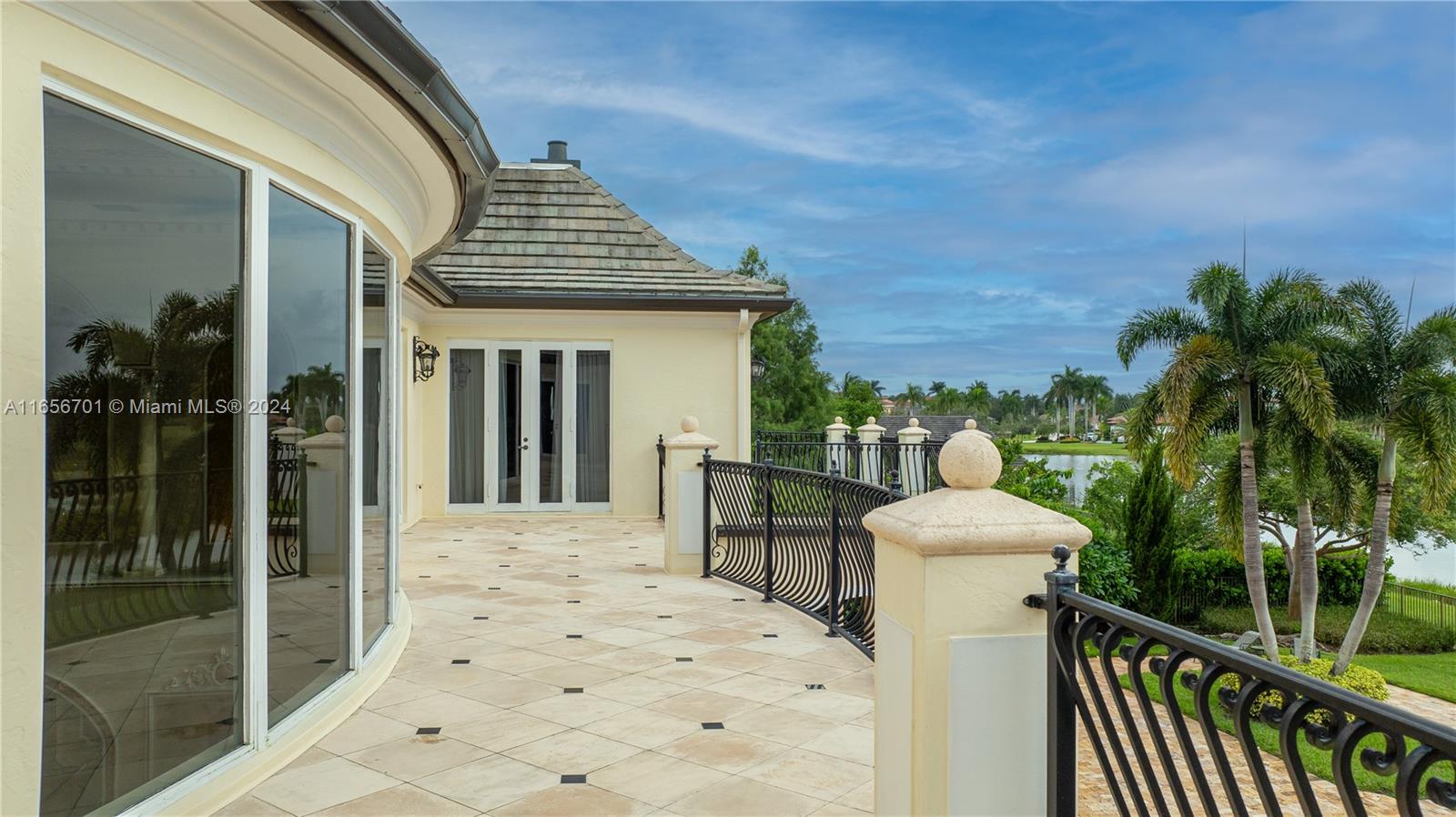 ESTATES OF SWAN LAKE - Residential