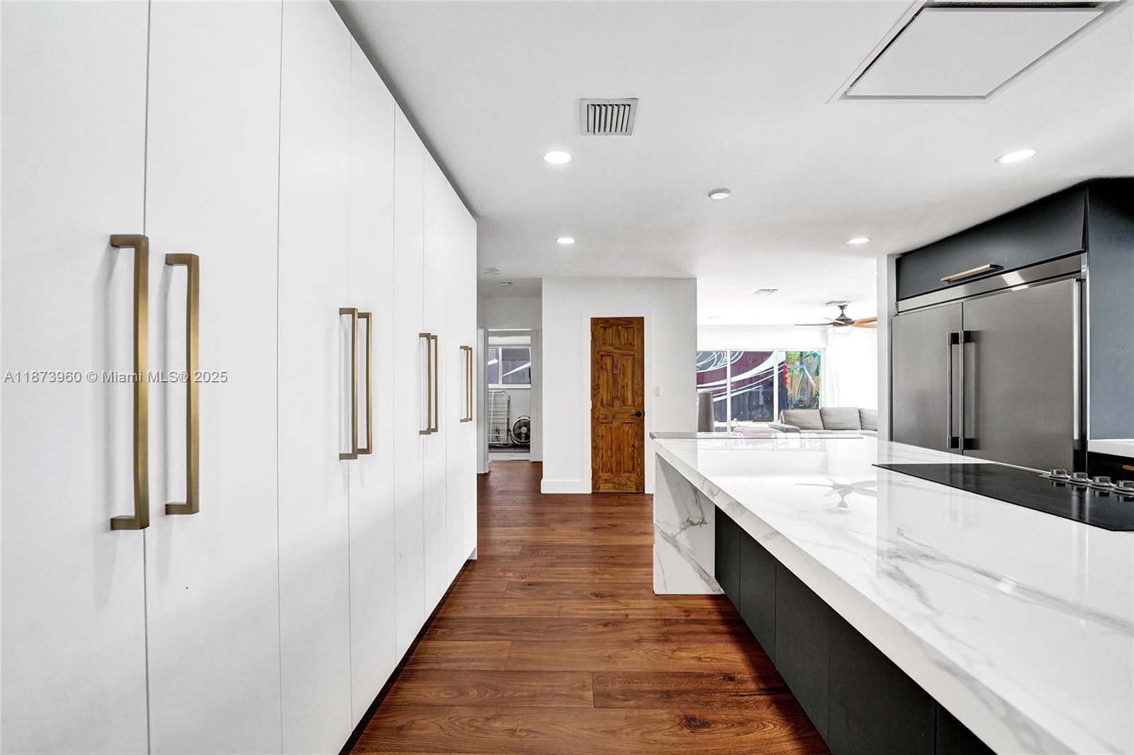 HOLLYWOOD HILLS NORTH SEC - Residential