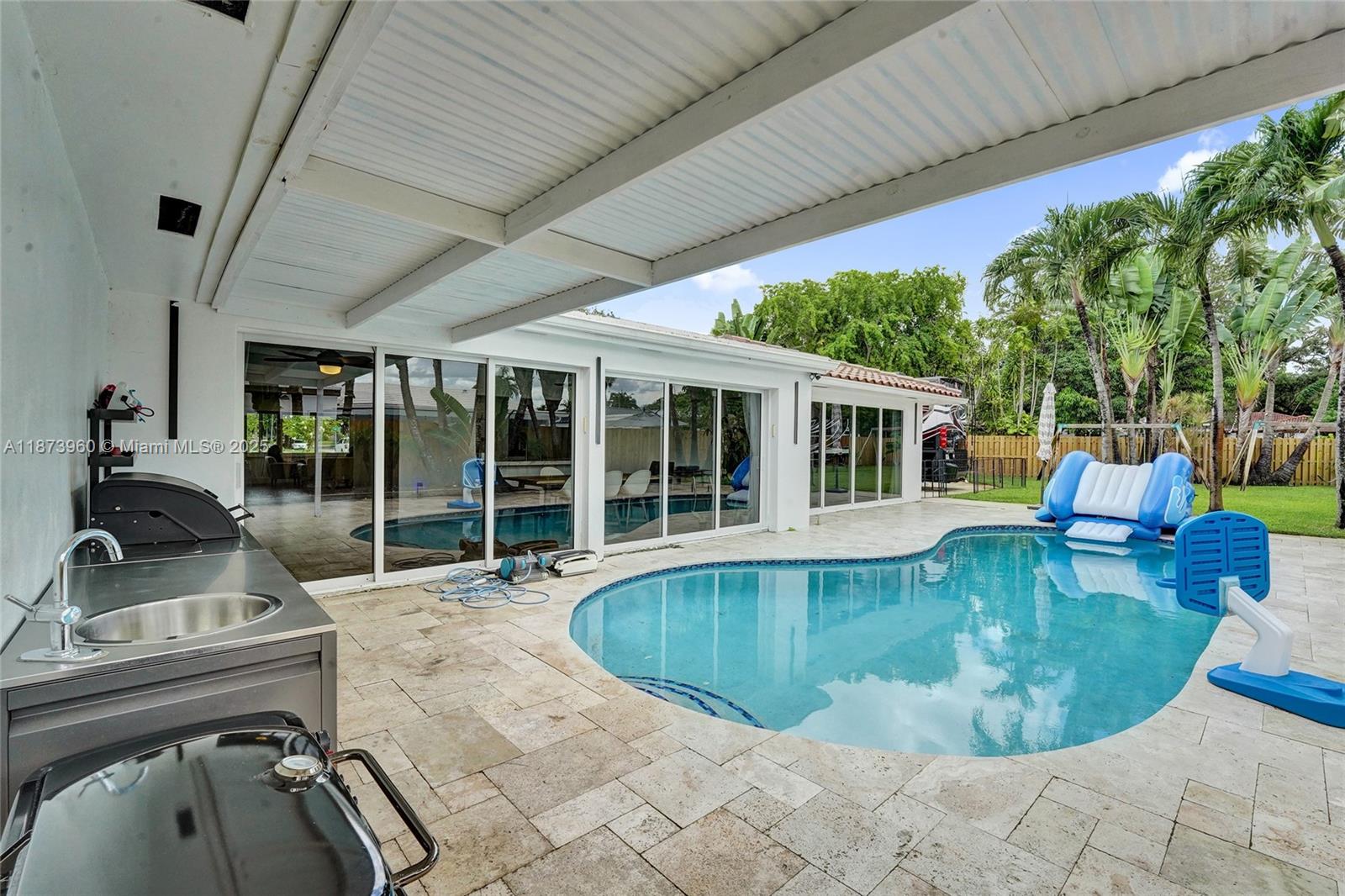 HOLLYWOOD HILLS NORTH SEC - Residential