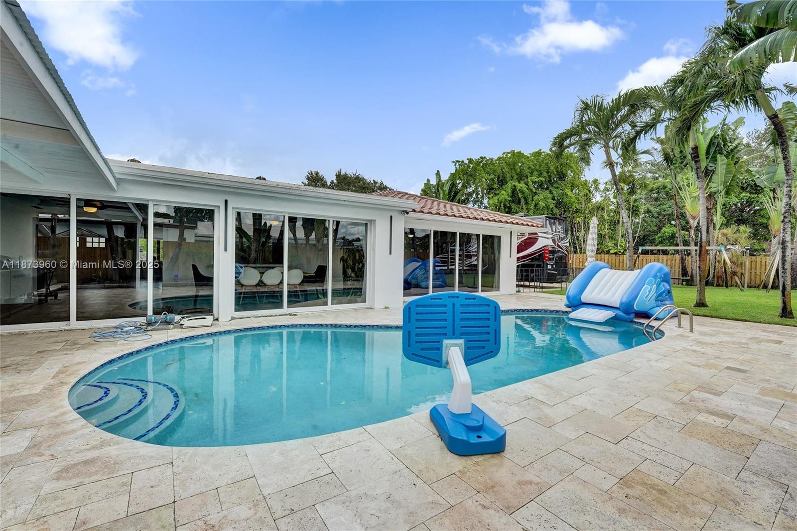 HOLLYWOOD HILLS NORTH SEC - Residential