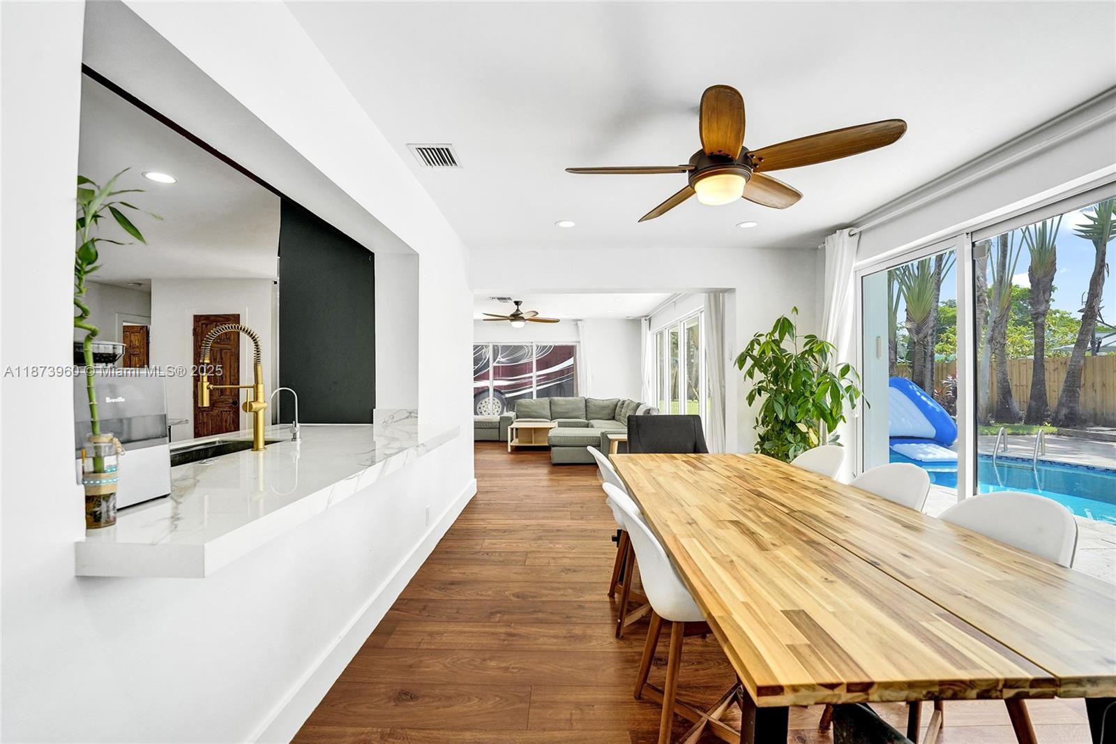 HOLLYWOOD HILLS NORTH SEC - Residential