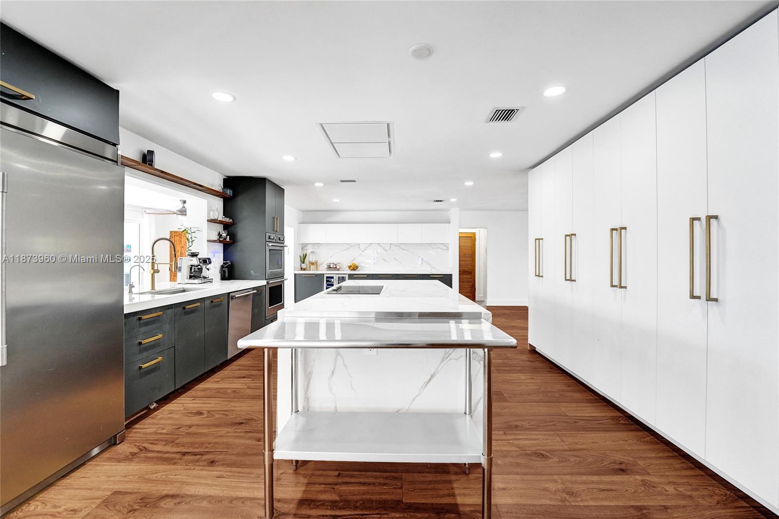 HOLLYWOOD HILLS NORTH SEC - Residential