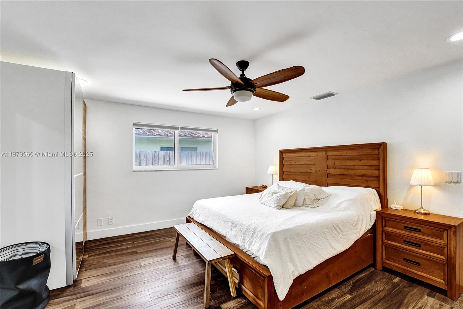 HOLLYWOOD HILLS NORTH SEC - Residential