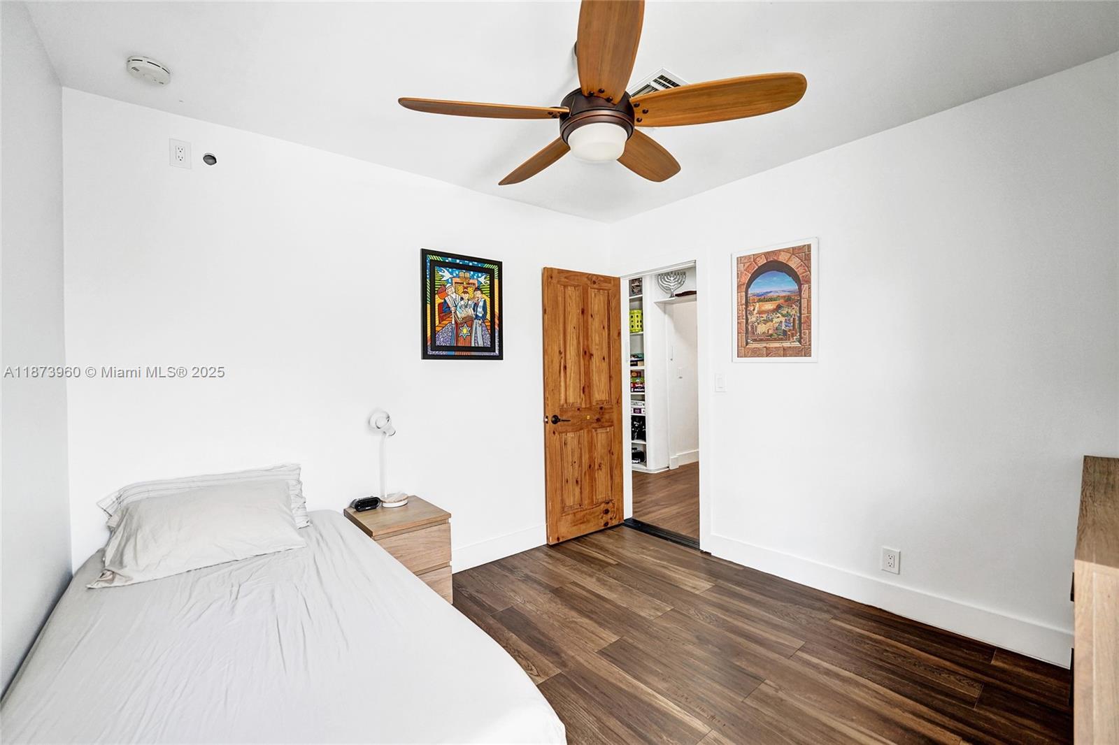 HOLLYWOOD HILLS NORTH SEC - Residential