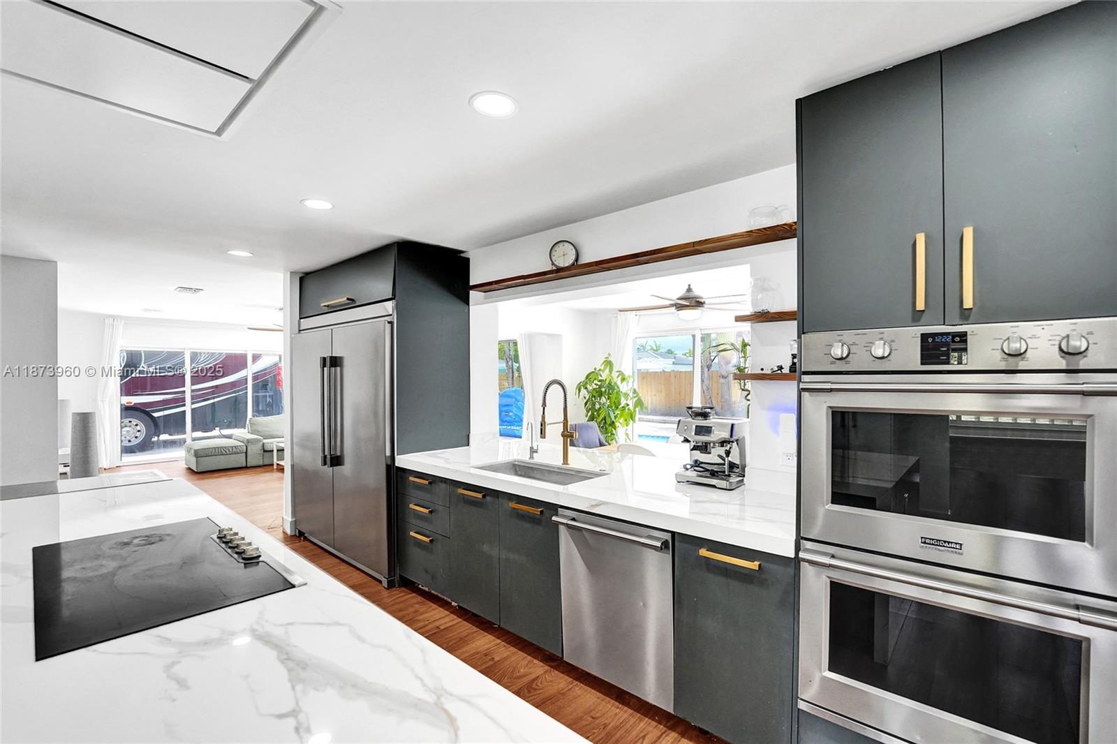 HOLLYWOOD HILLS NORTH SEC - Residential