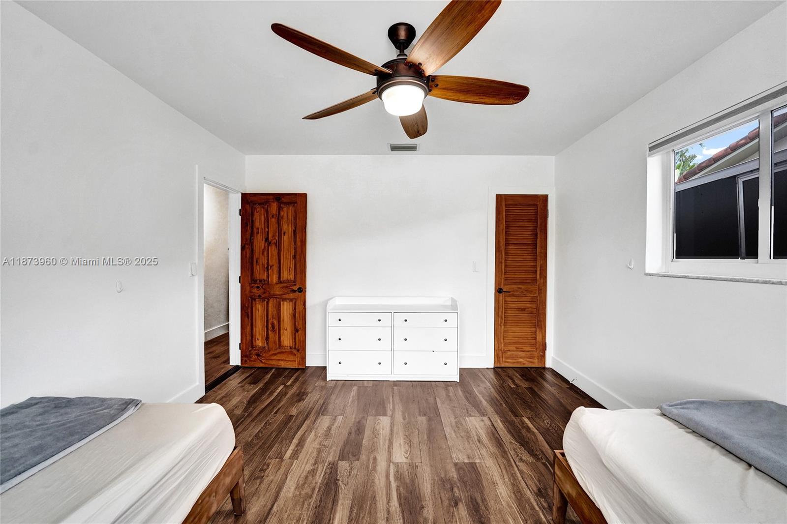 HOLLYWOOD HILLS NORTH SEC - Residential