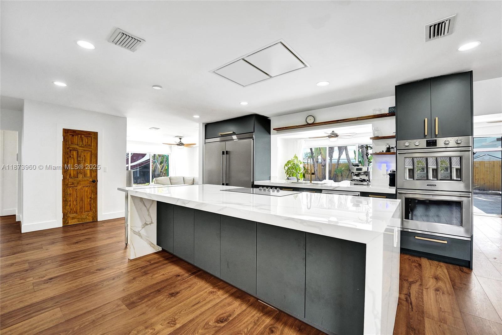 HOLLYWOOD HILLS NORTH SEC - Residential