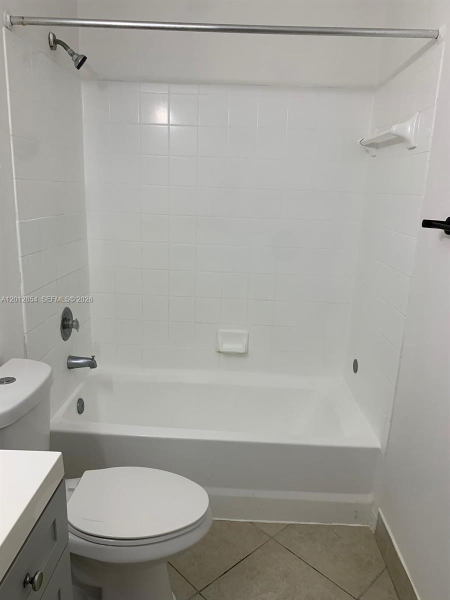 ST ANDREWS PALM BEACH CON - Residential