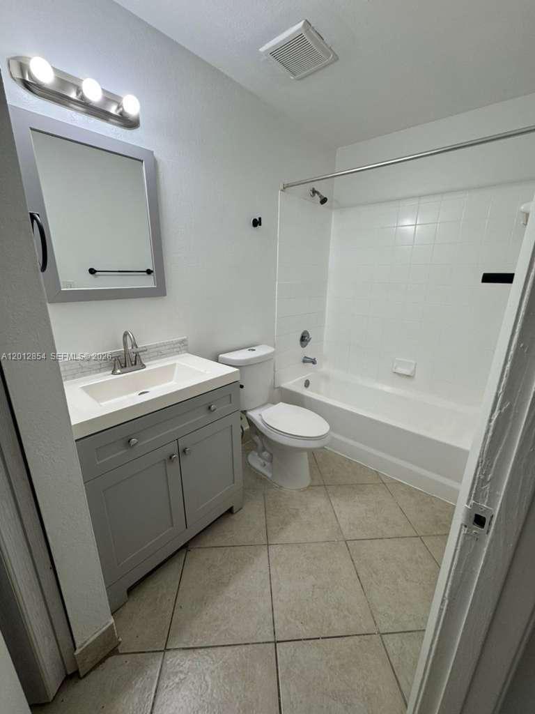 ST ANDREWS PALM BEACH CON - Residential