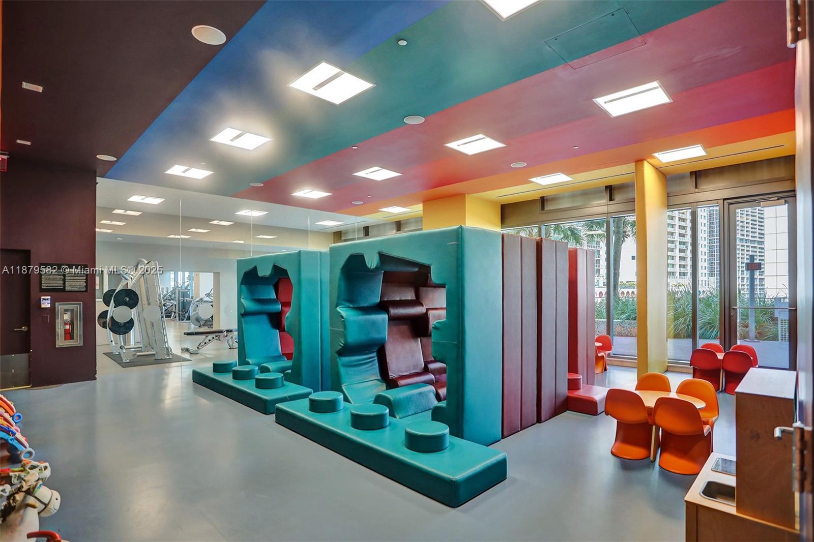 REACH CONDO - Residential Lease