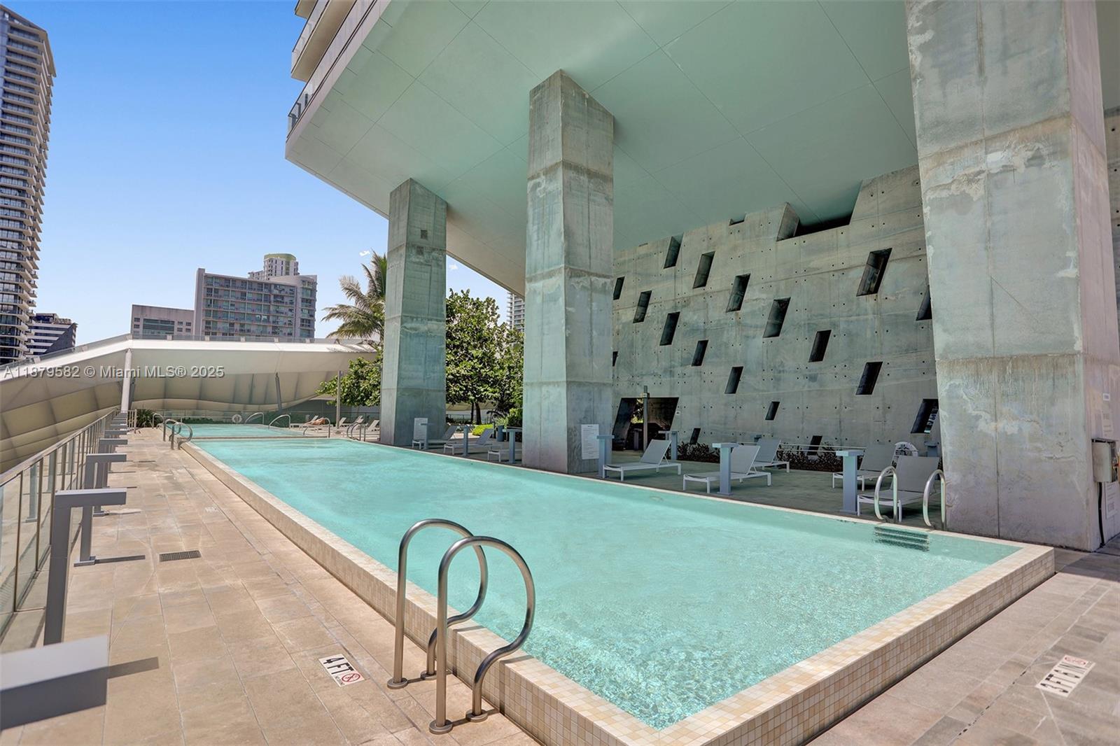 REACH CONDO - Residential Lease