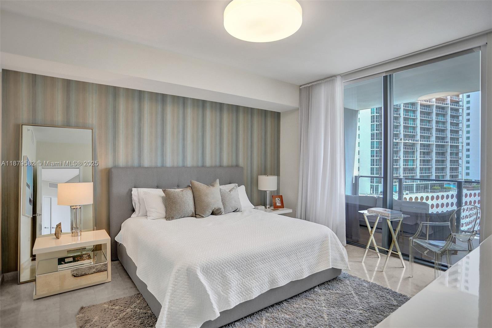 REACH CONDO - Residential Lease