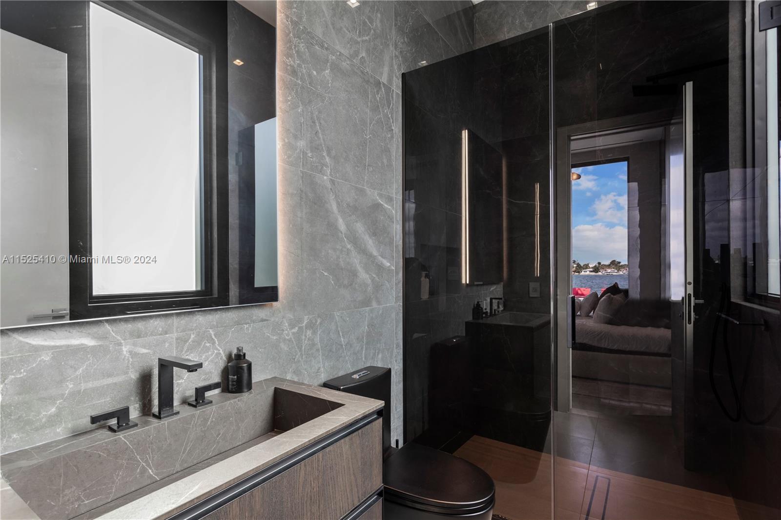 BISCAYNE POINT - Residential