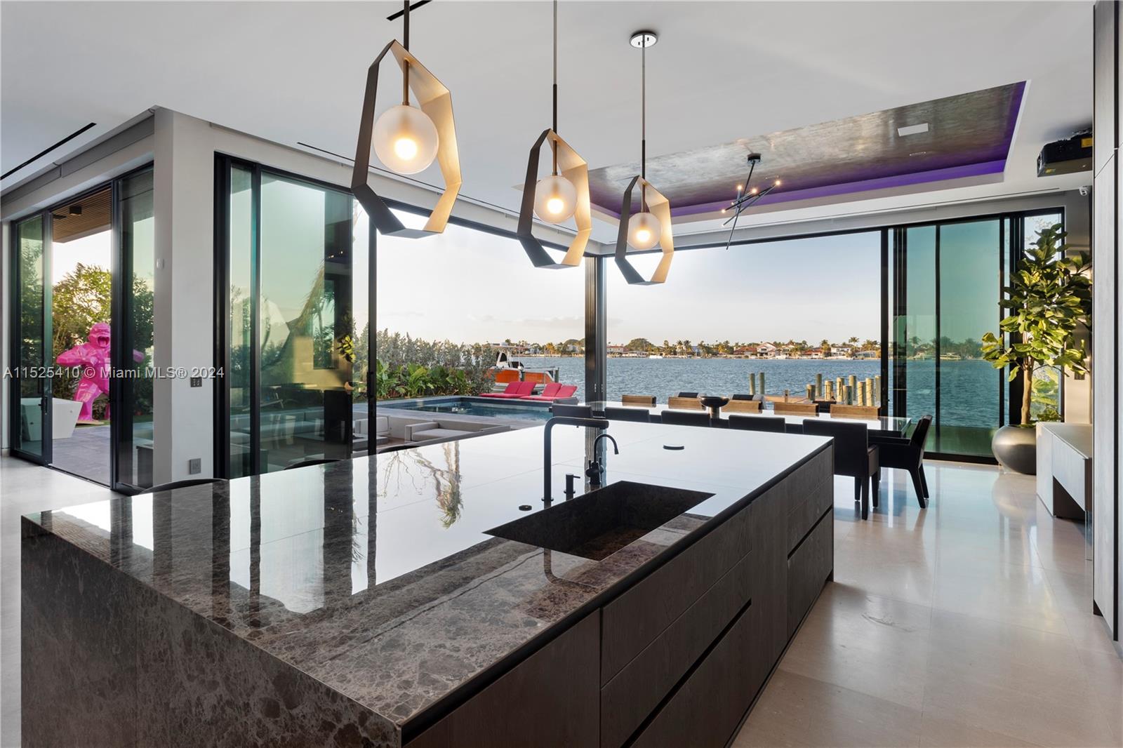 BISCAYNE POINT - Residential